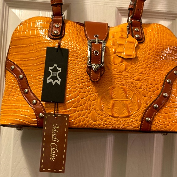 Madi Claire Handbags - NWT~Madi Claire Rich Orange Textured Bag. 9" x 14".